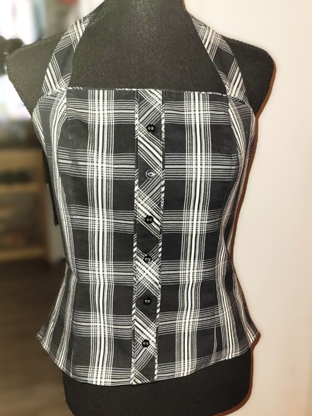 WHBM Black/White/Gray Plaid Halter - 6